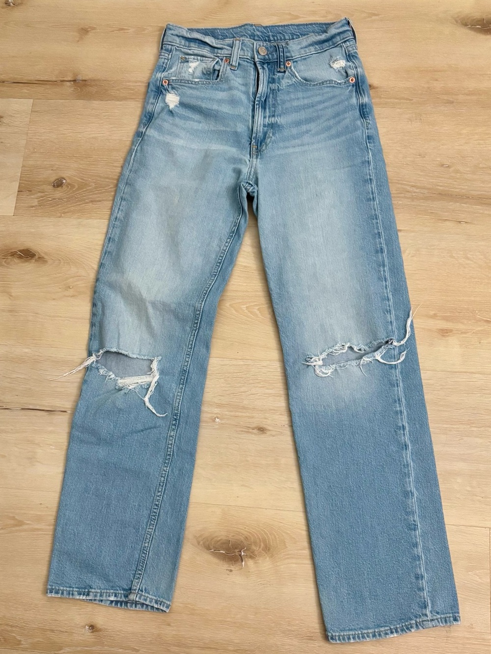 GAP Light Blue Distressed Women's Jeans